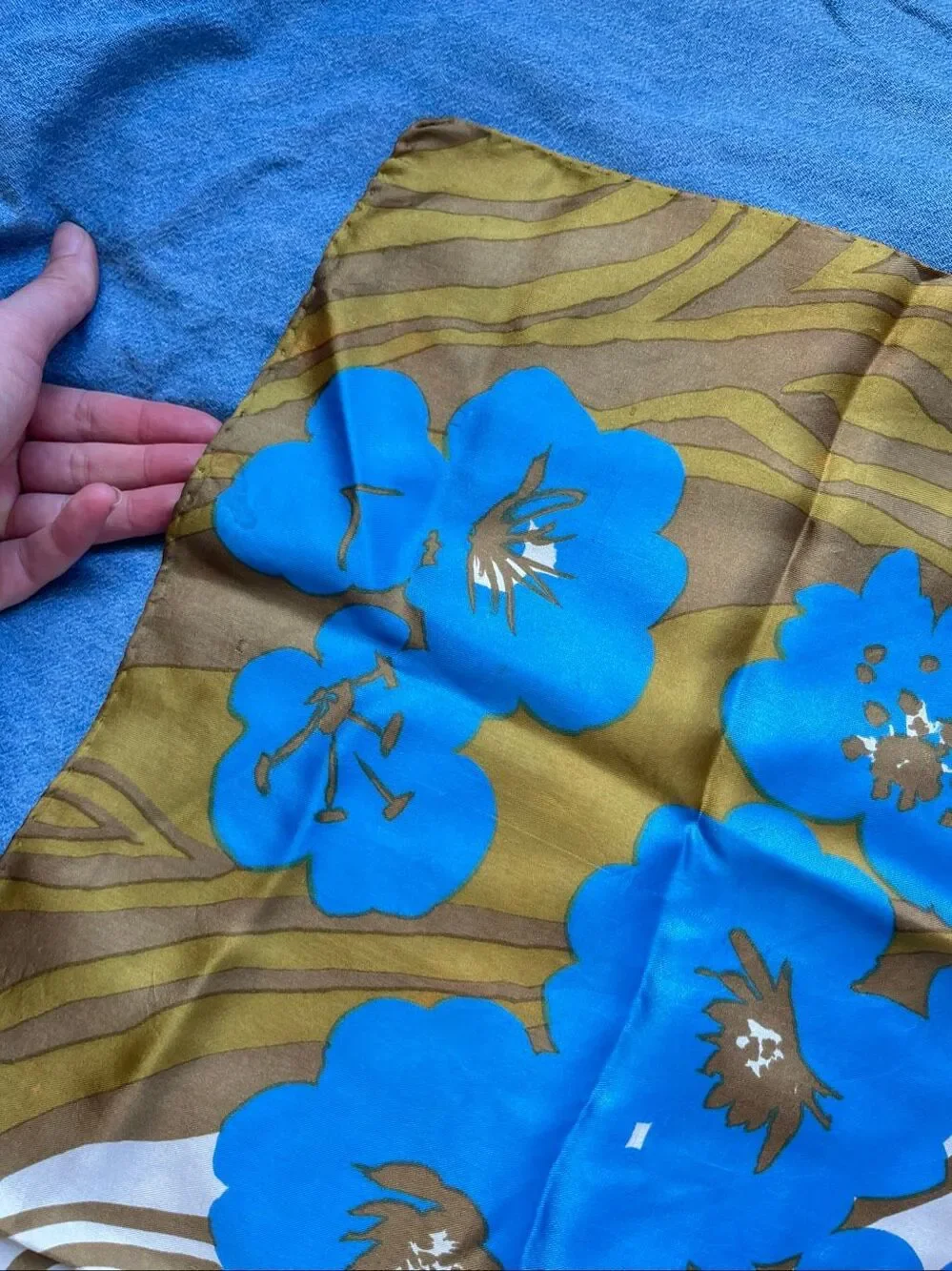 VTG Jaleh & Joseph 30” Silk Floral Abstract Art Scarf Hand Rolled Stitched Edges